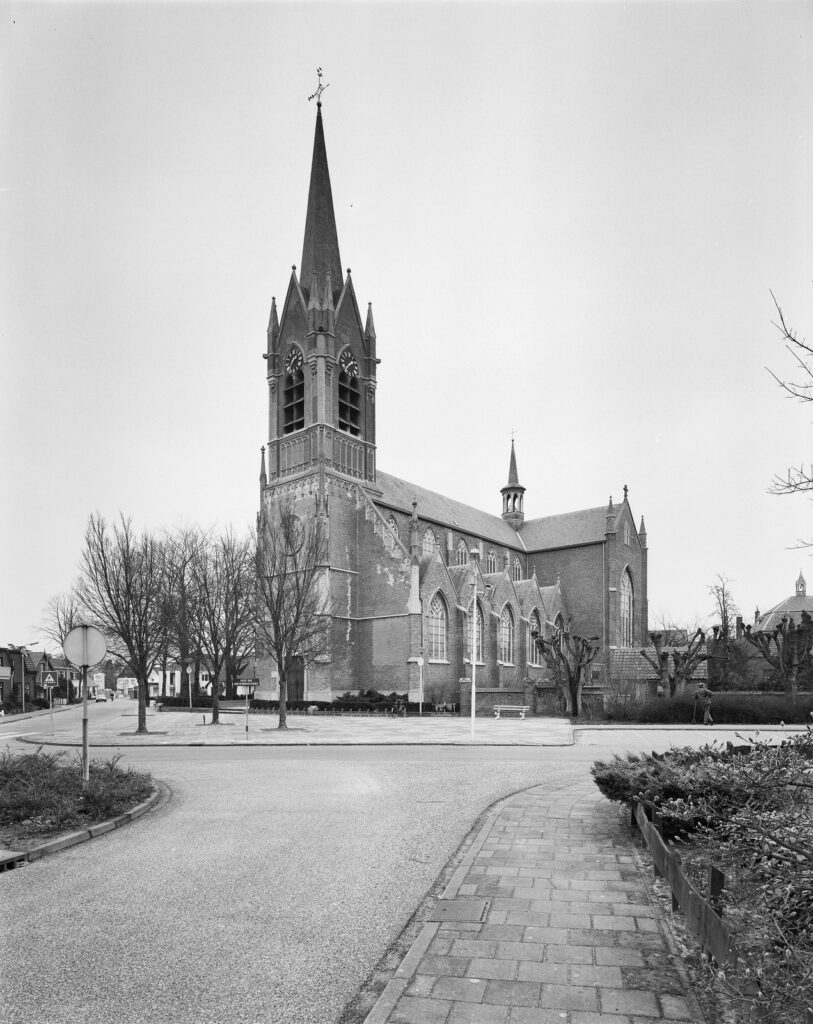 Heilige Luciakerk – zuid- en westgevel