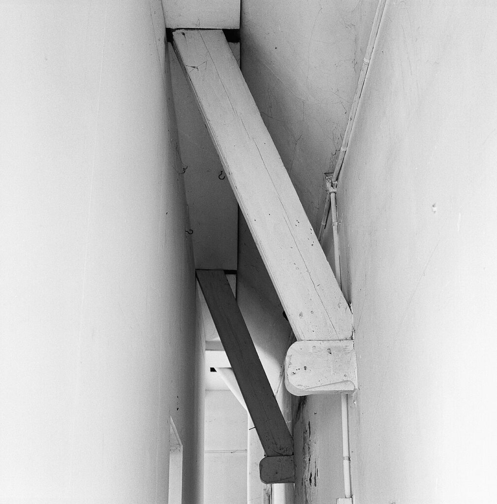 Interieur, detail spantconstructie – Mierlo – 20333746 – RCE.jpg